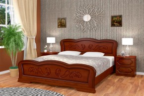 КАРИНА-8 Кровать из массива (Орех) в Пуровске - purovsk.mebel24.online | фото 1